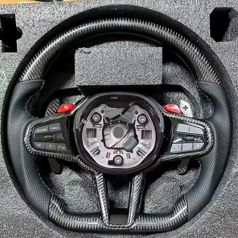 Interior Design App - Volante de Carro em Fibra de